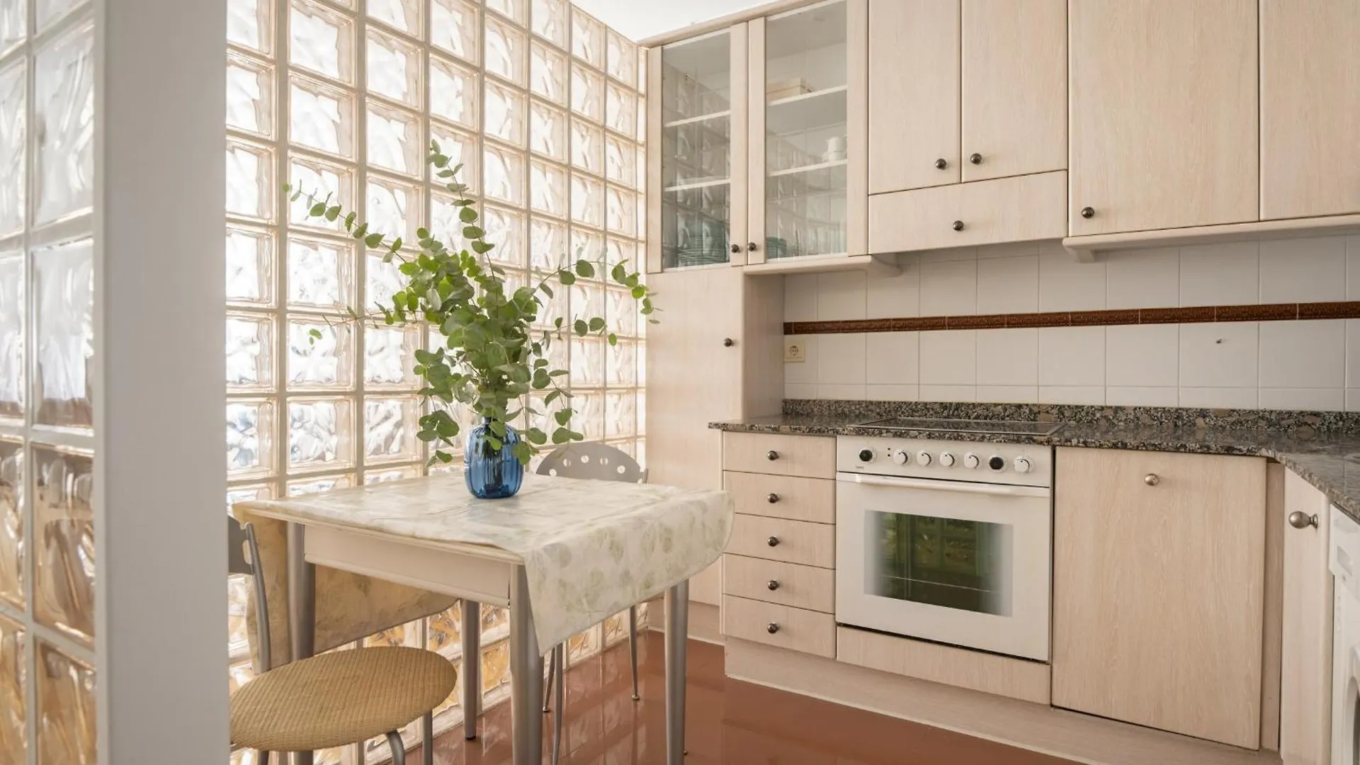 Apartamento Ideal Al Lado De La Catedral Santander 0*,  İspanya